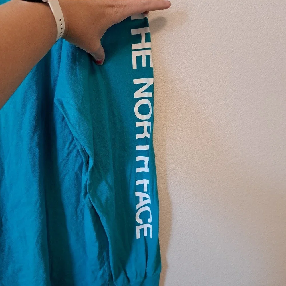 The North Face Mens Circular Design Long Sleeve Logo T-Shirt Teal Blue Large
